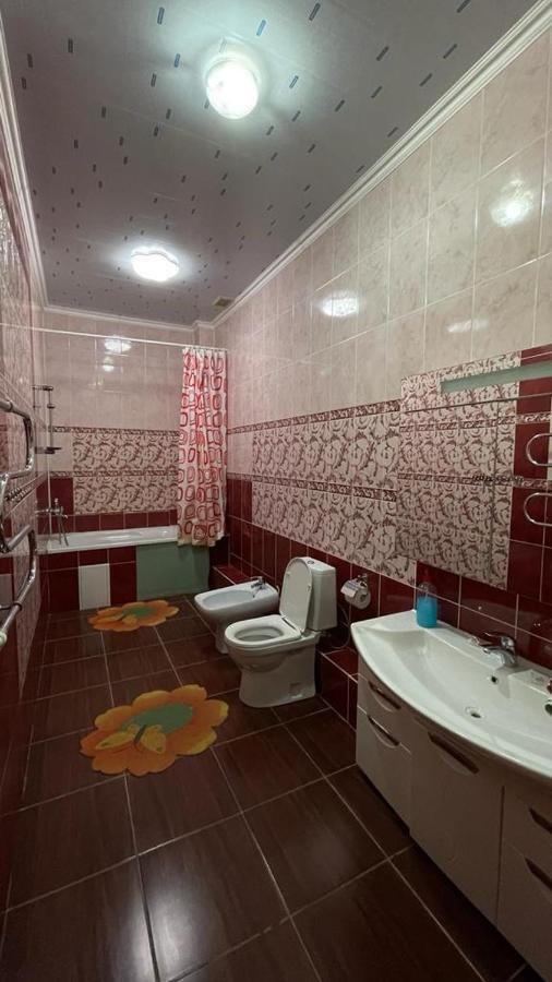 Rosa Roze Luxe House Hotel Karaganda Luaran gambar
