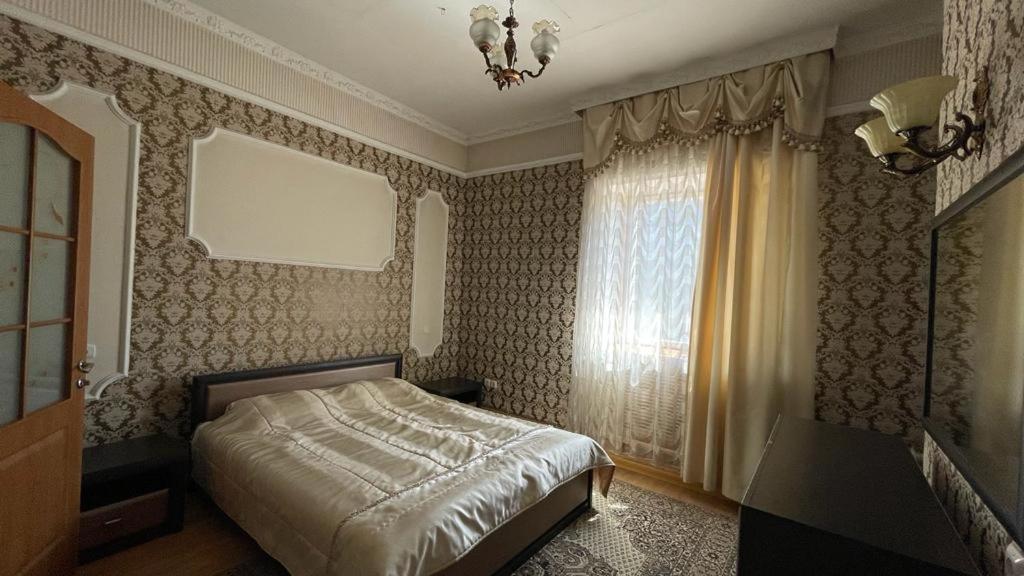 Rosa Roze Luxe House Hotel Karaganda Luaran gambar
