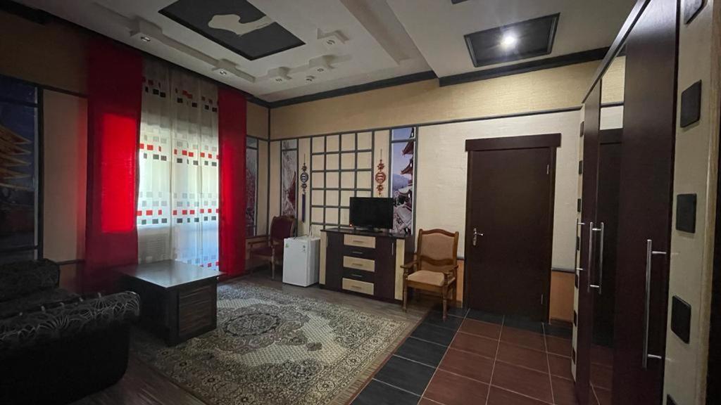 Rosa Roze Luxe House Hotel Karaganda Luaran gambar
